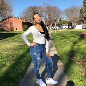 Meet your Posher, Priscilla